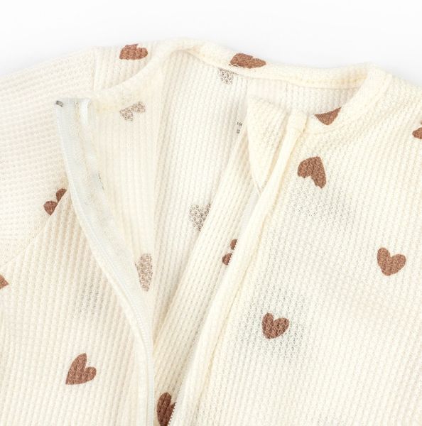 Чоловічок для немовлят на блискавці з сердечками Coffee hearts 900324 фото